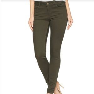 DL Mid Rise Skinny Jeans